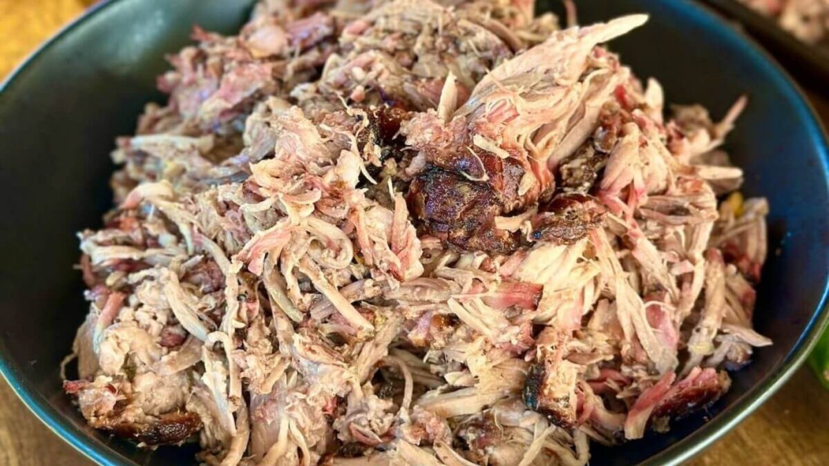 smoked mojo pulled pork